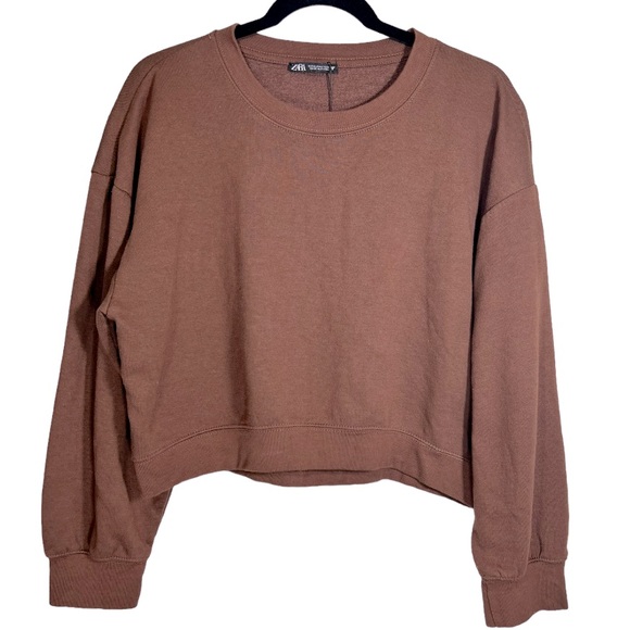 Zara Tops - Zara Cropped Sweatshirt M